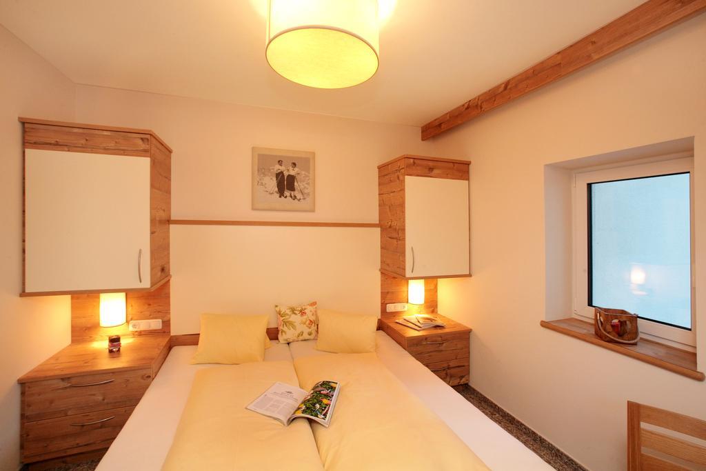 Intown Apartment Schmiede Saalbach-Hinterglemm Exterior foto